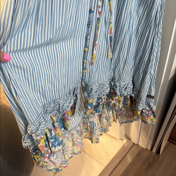 Striped Blue Dress with Floral Accents - Picture 5 of 5